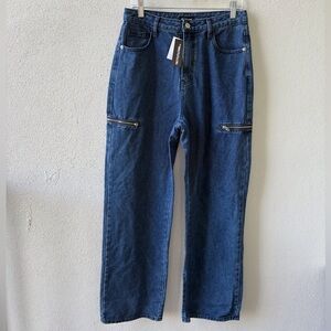 PrettyLittleThing Indigo Straight Leg Jeans